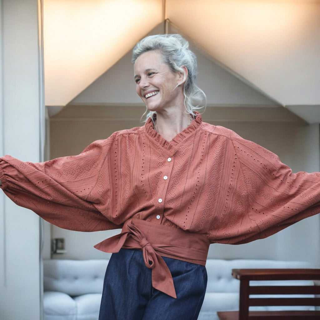 Blouse Miléna - broderie géométrique terracotta - Quintessence