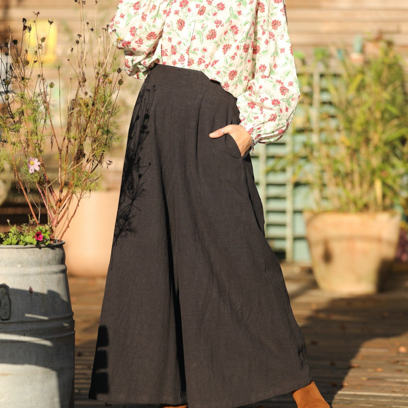 Jupe culotte Arielle en lin stone wash noir - Quintessence