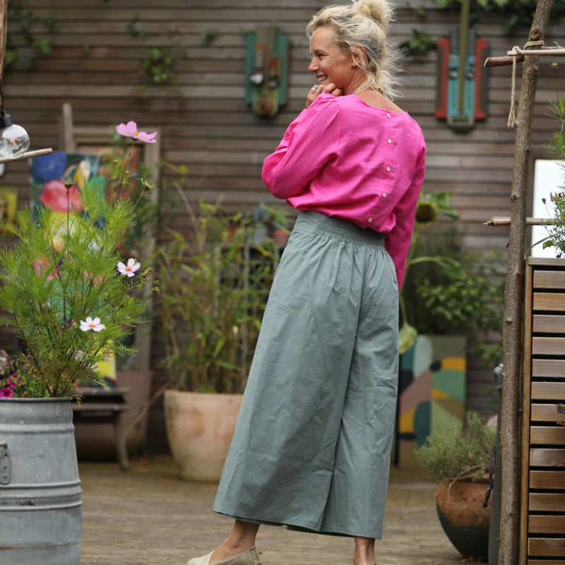 Pantalon drapé Mathilde - popeline de coton vert doux - Quintessence