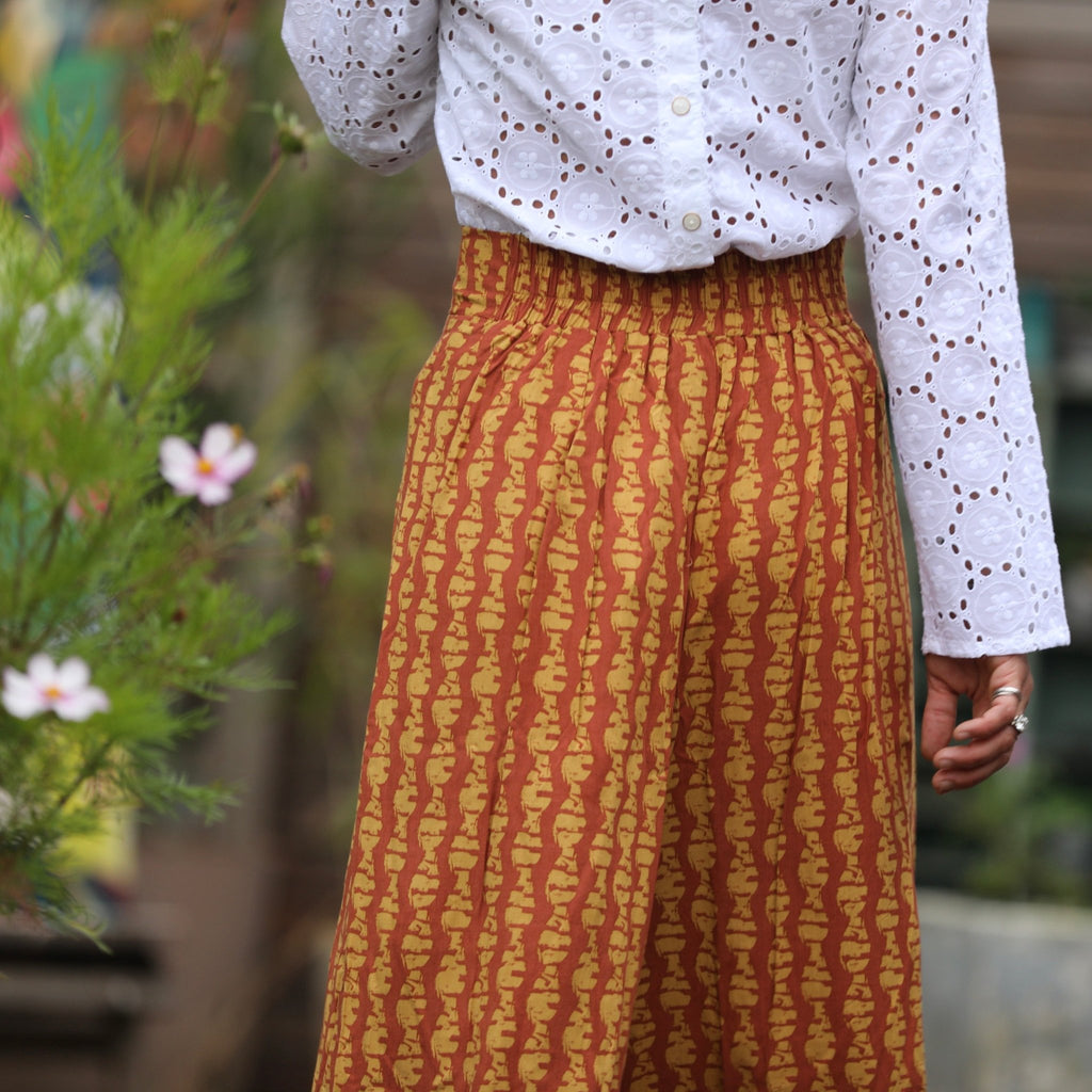 Pantalon drapé Mathilde - viscose batik terracotta - Quintessence