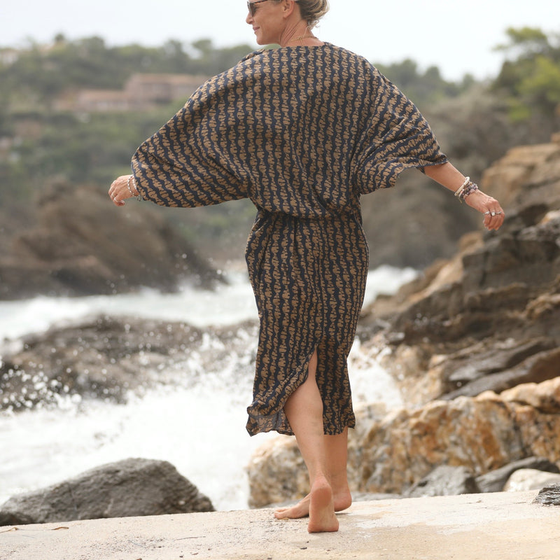 Robe Xiou viscose Batik marine/camel - Quintessence